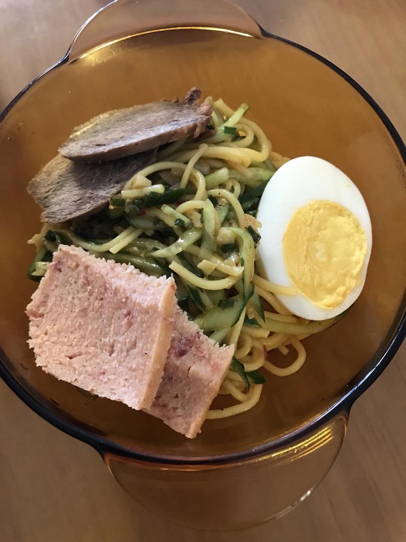 姥姥的爽口凉面！（干拌挂面）