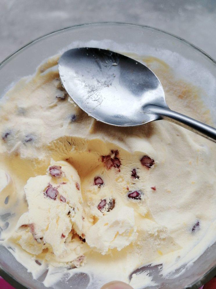 自制冰淇淋（懒人版无需搅拌的冰淇淋）