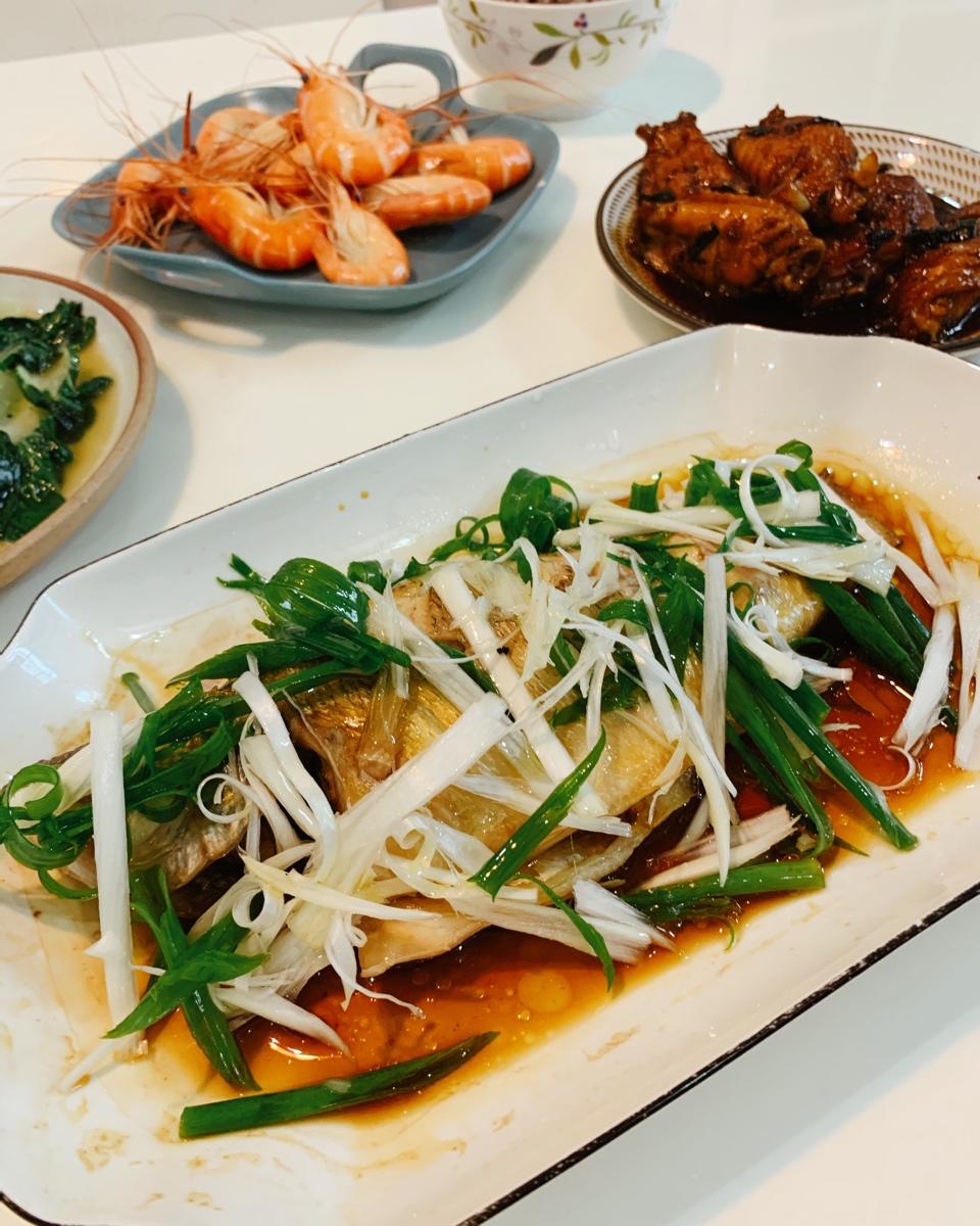 清蒸鱼（鲈鱼/多宝鱼/桂花鱼/石斑鱼……）