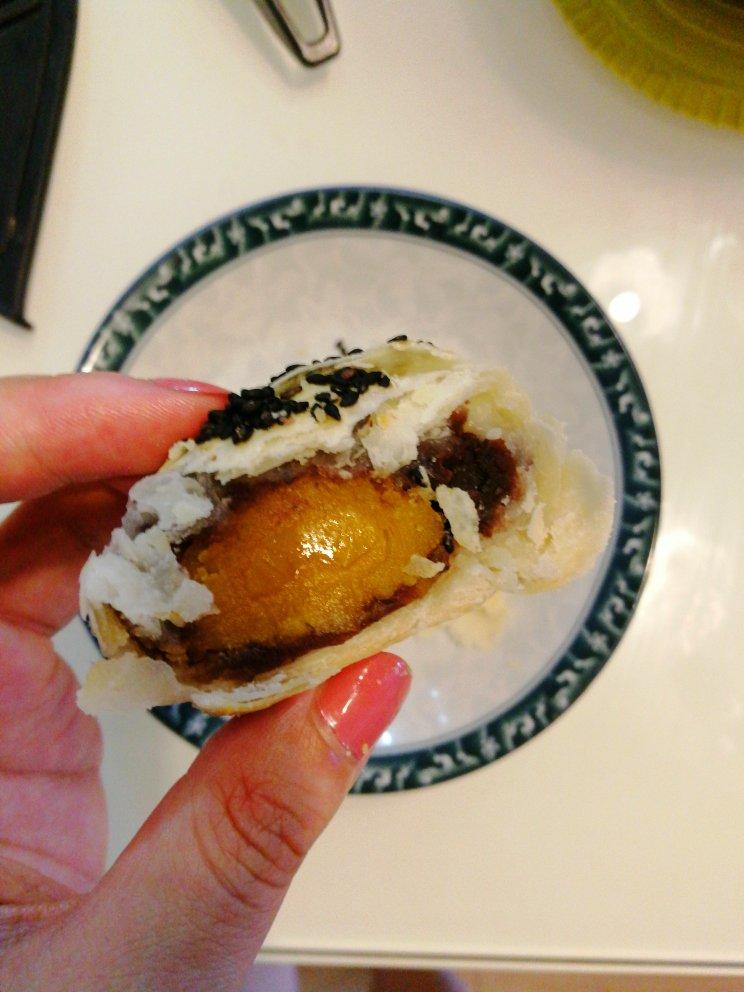 ㊙️网红麻薯肉松蛋黄酥🔥，好吃到爆‼️