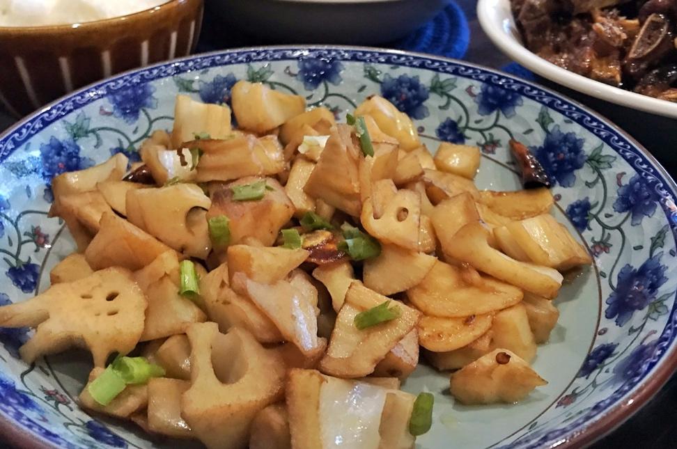 炝炒藕丁