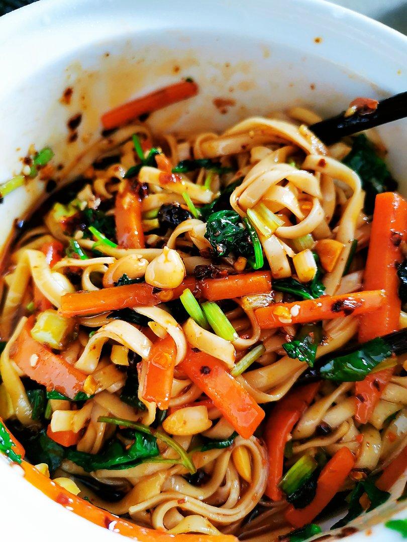 黄磊老师同款拌面，好吃到舔盘