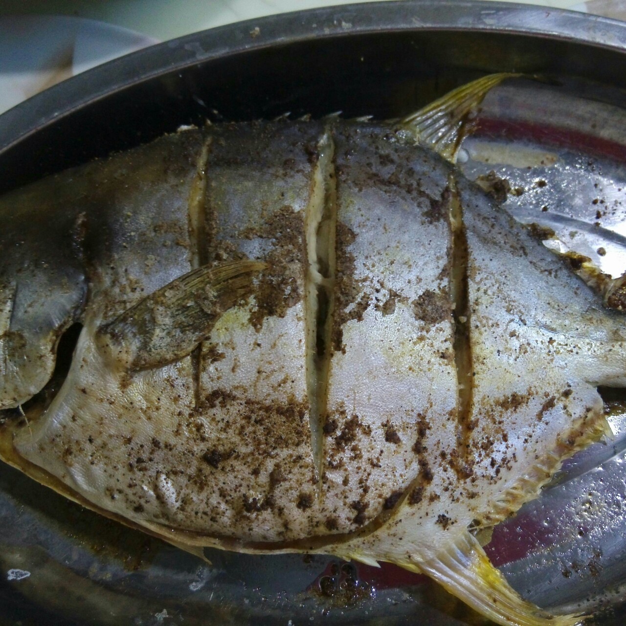 焦香烤鱼