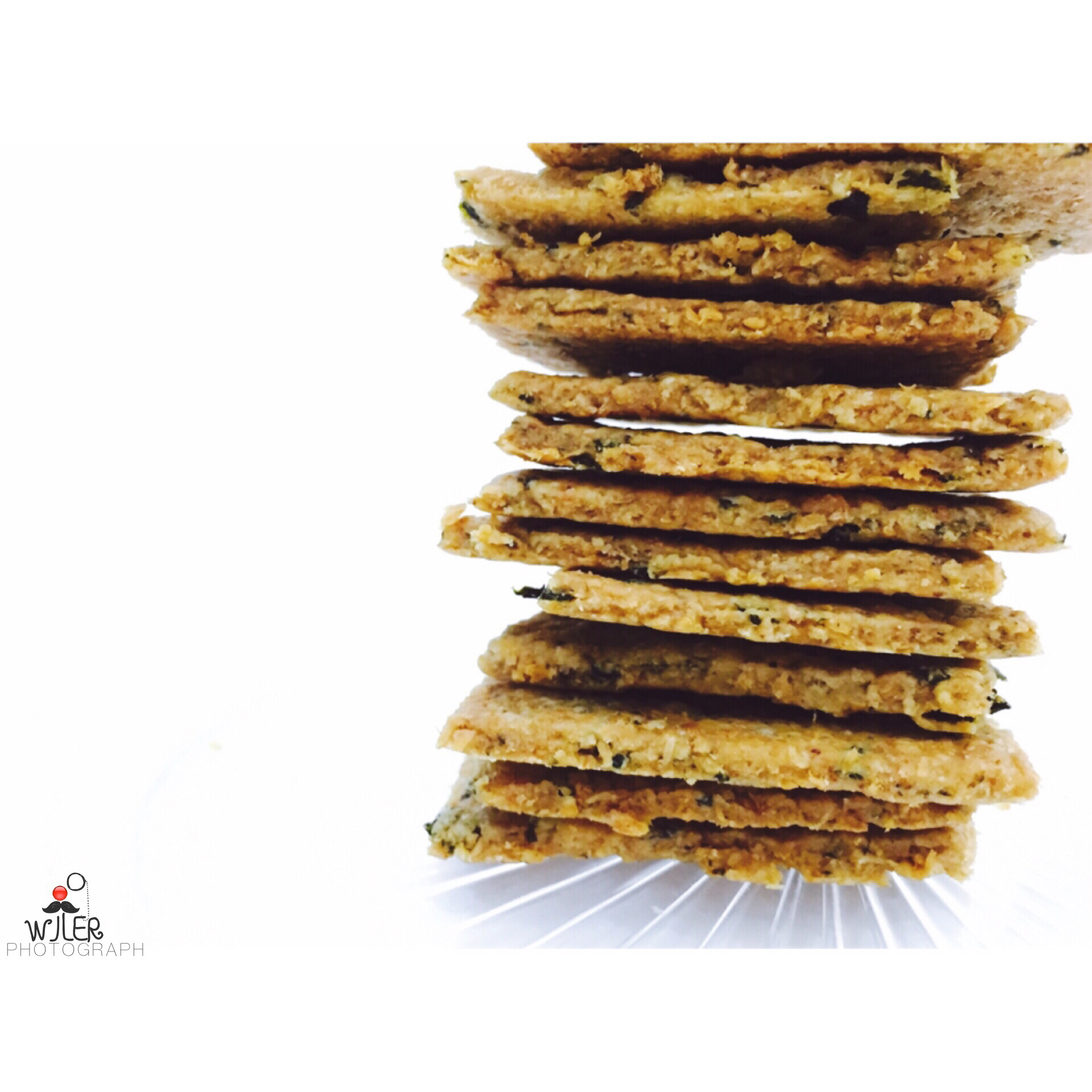 玉米油海苔蔓越梅饼干