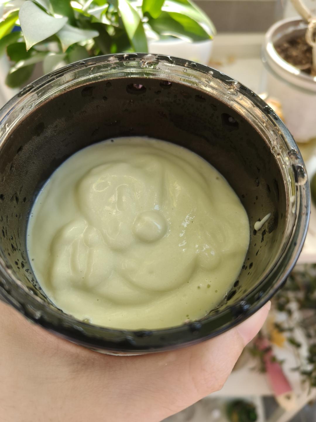 牛油果香蕉奶昔