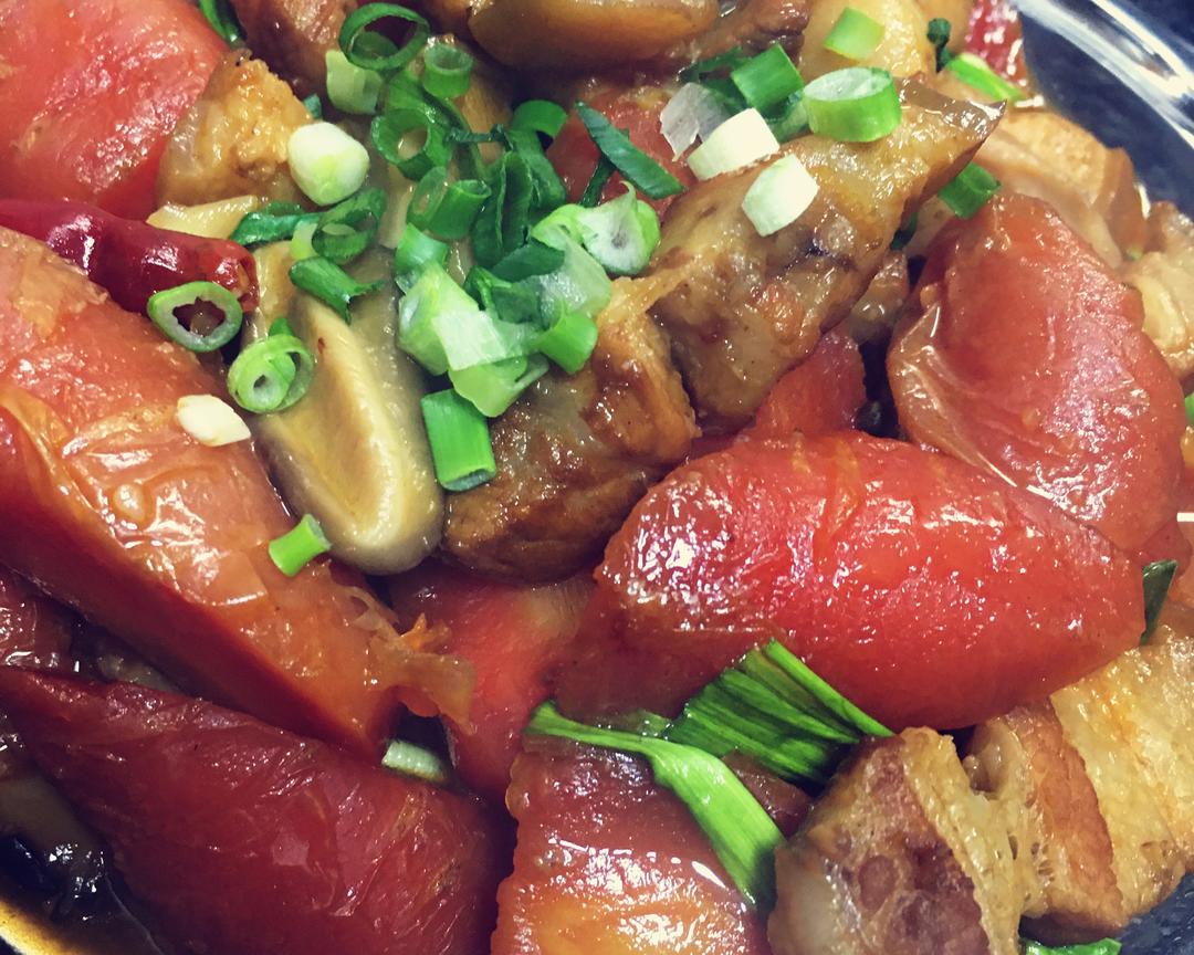 随心所欲的胡萝卜烧五花肉的做法