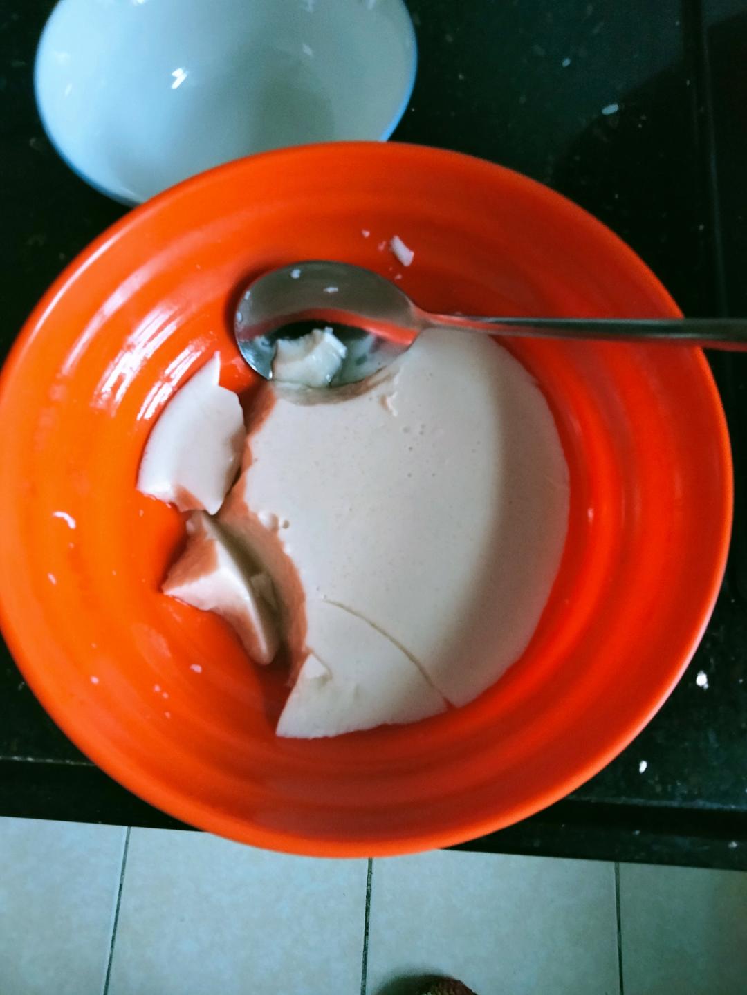 用凉粉做牛奶布丁