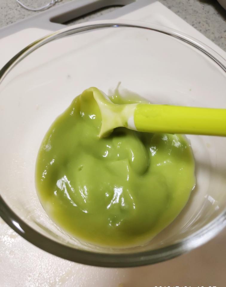 辅食●牛油果香蕉泥