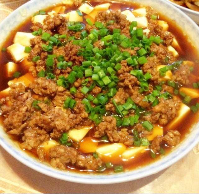 厨娘小咩做的肉末蒸豆腐