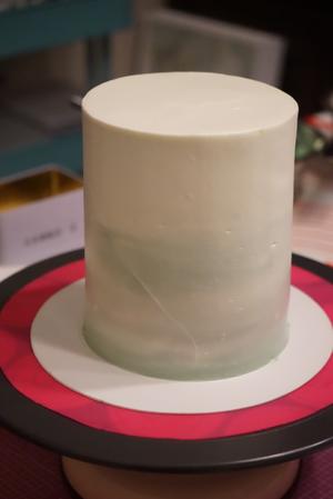 彩绘蛋糕生日蛋糕奶油蛋糕的做法 步骤2