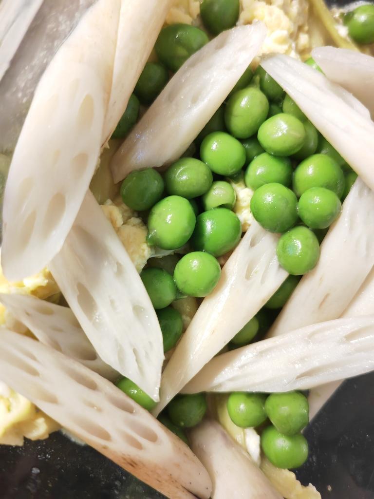 清炒藕带