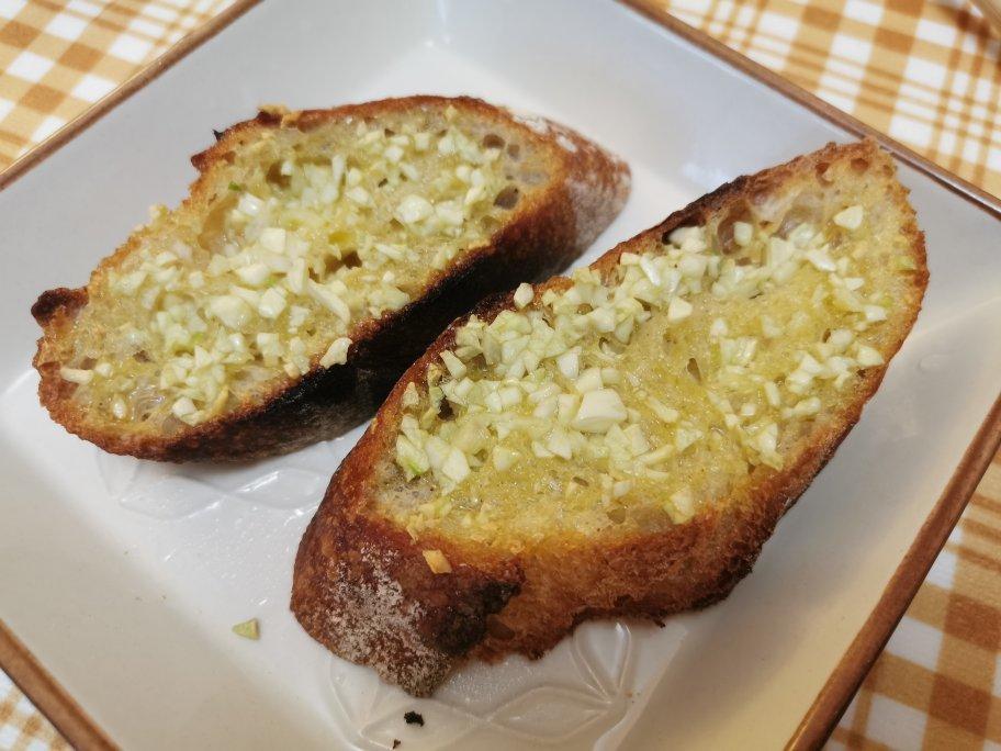 蒜香法棍（蒜蓉，烤箱）