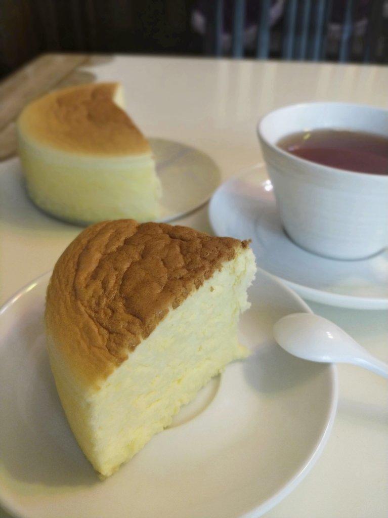 完美轻乳酪芝士蛋糕（不开裂、不回缩、不收腰、入口即融）