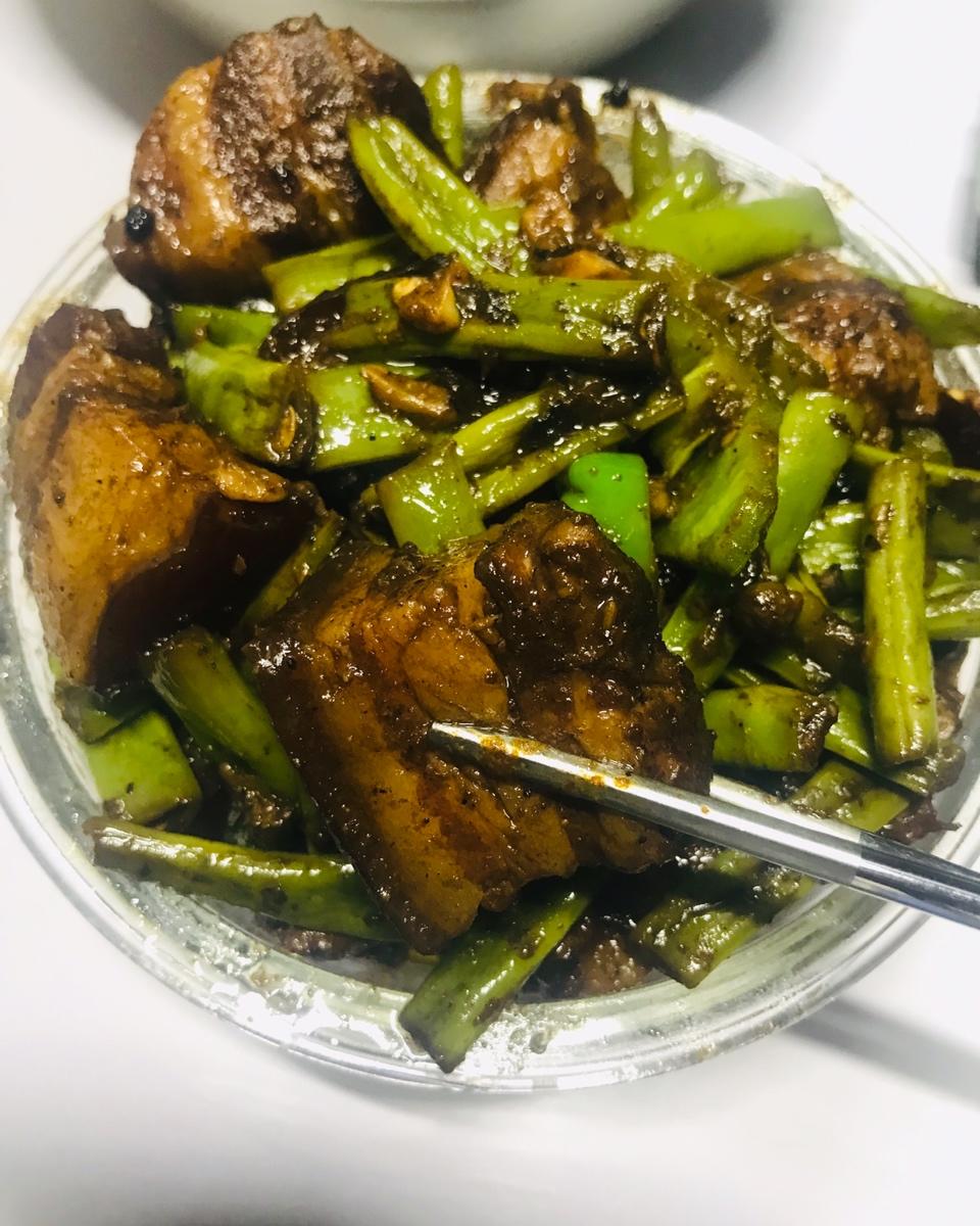 红烧肉炖豆角（绝对下饭）