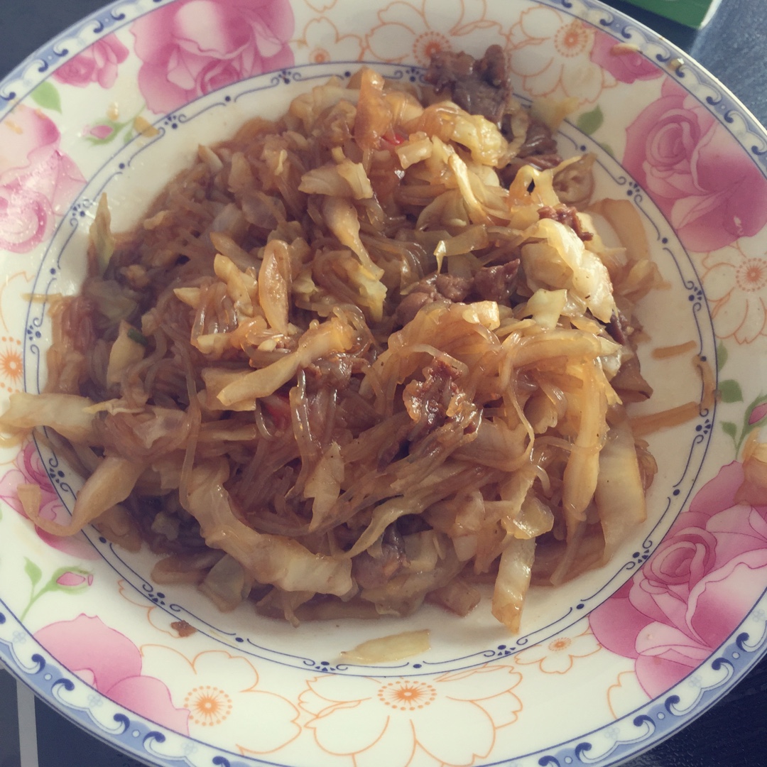 卷心菜炒粉丝 Glass noodles with Cabbage