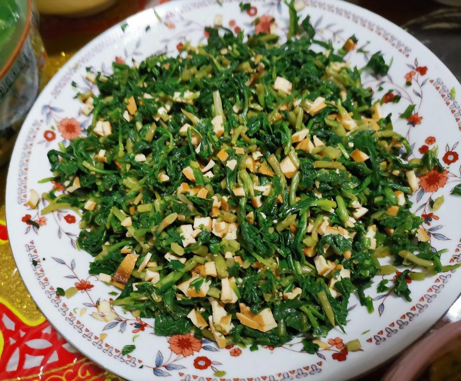 马兰头拌香干