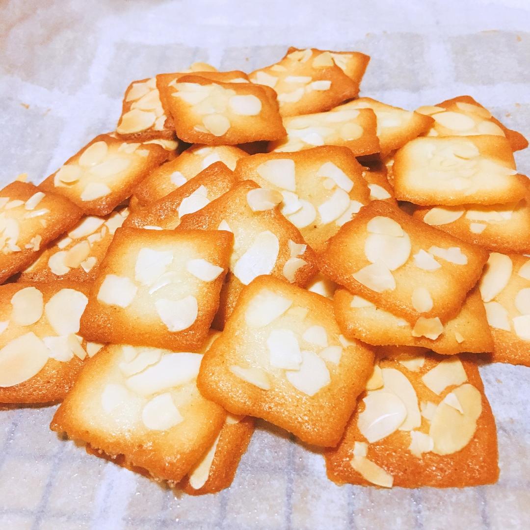 杏仁瓦片酥