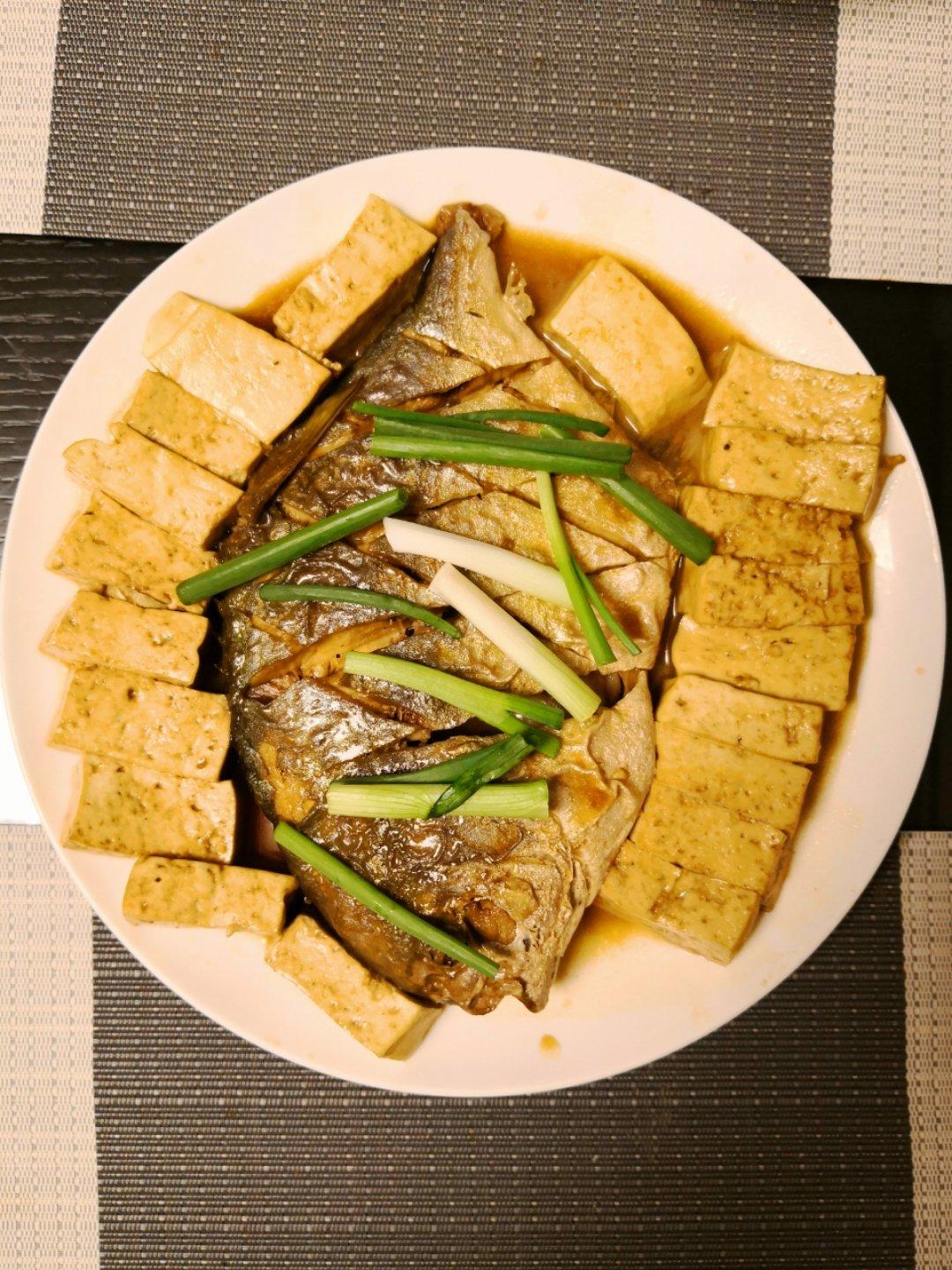 红烧金鲳鱼