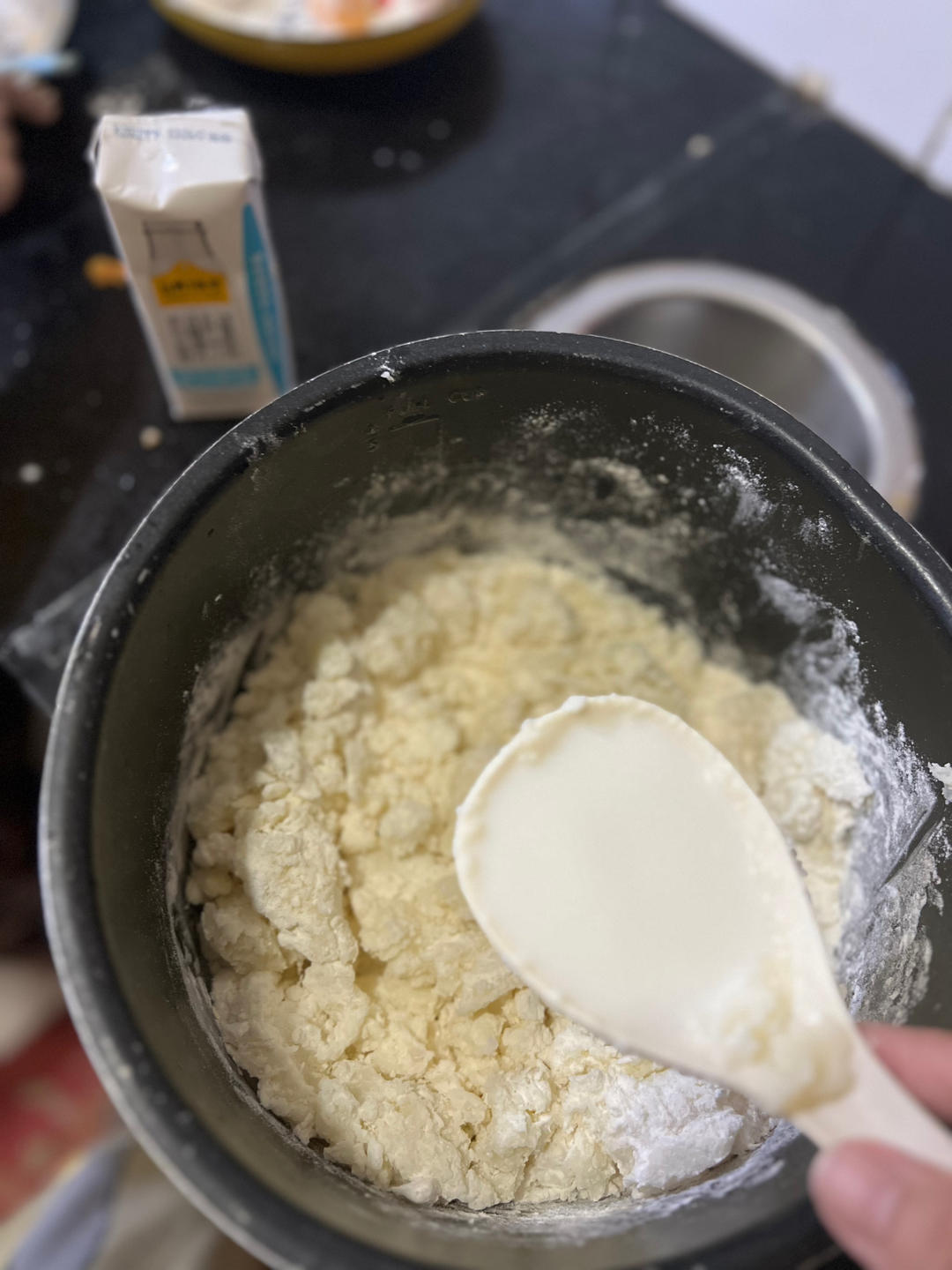 纯奶手撕吐司的做法 步骤1