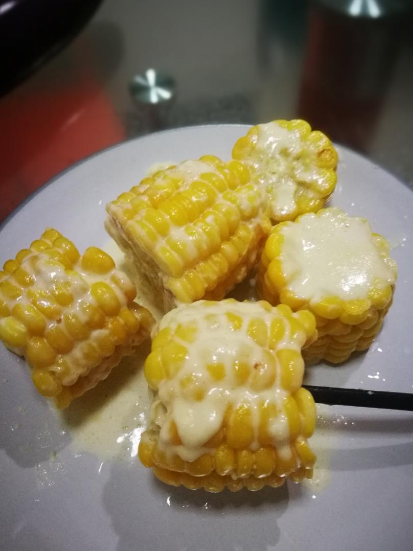 奶香煮玉米