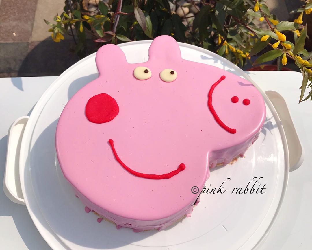 8寸佩奇蛋糕-Peppa Pig火龙果酸奶慕斯.芝士淋面 by pink-rabbit的做法