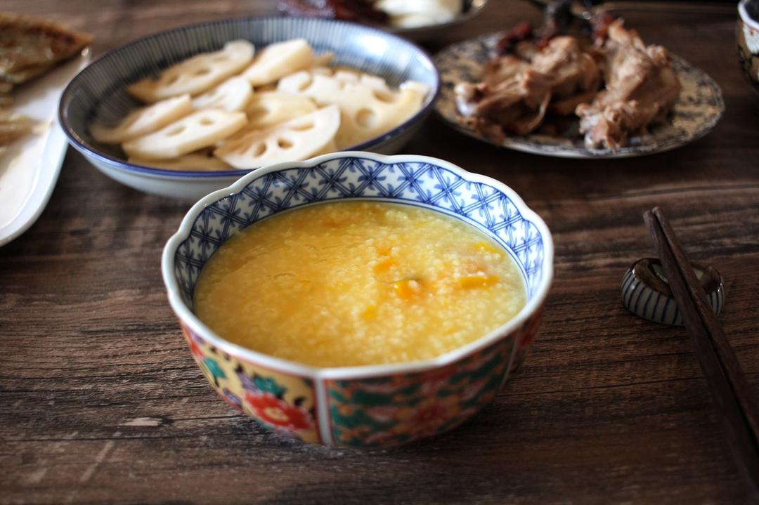 电饭煲版小米南瓜粥