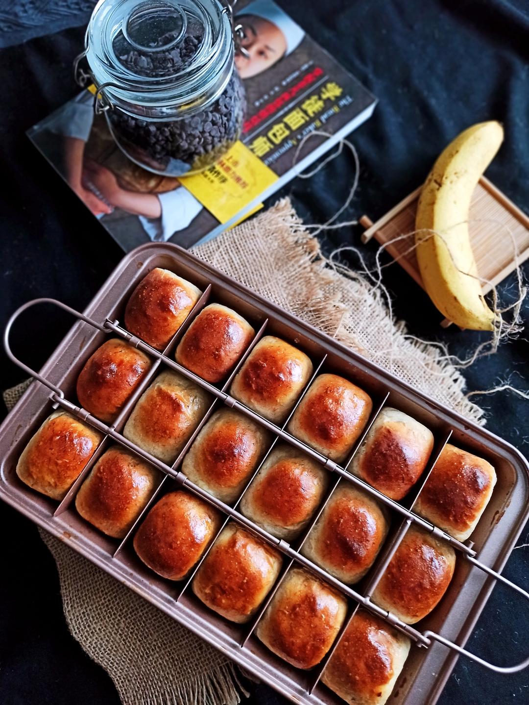 不揉面！超简单！！香甜松软｜巧克力豆香蕉面包