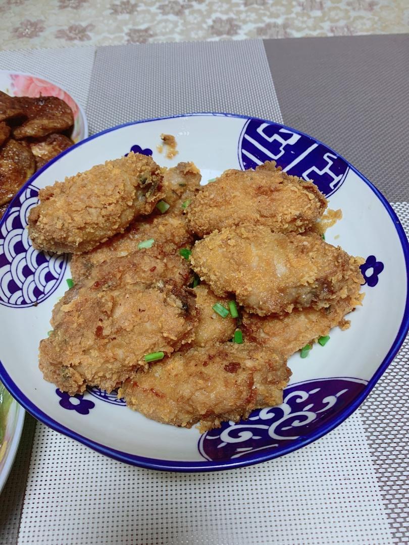 蒜香炸鸡翅