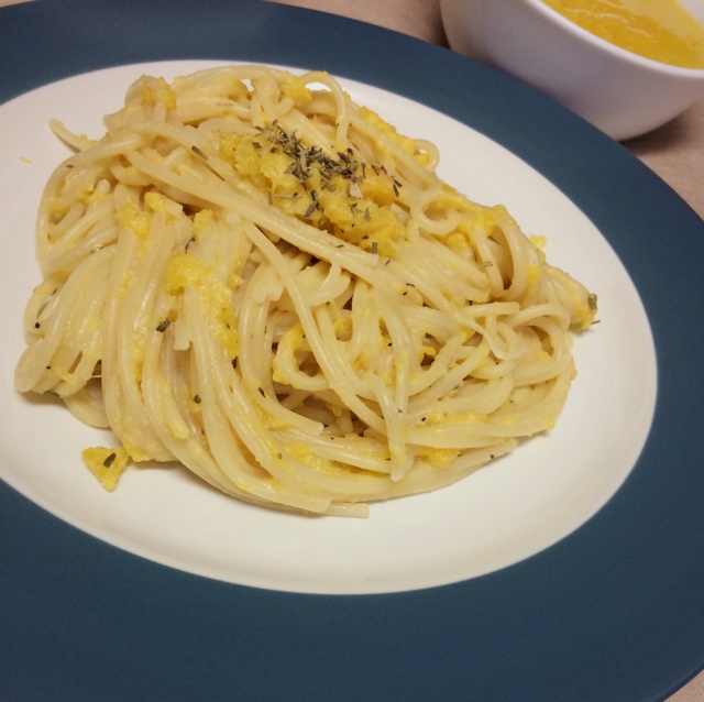 南瓜意面(Spaghetti with Pumpkin Sauce)