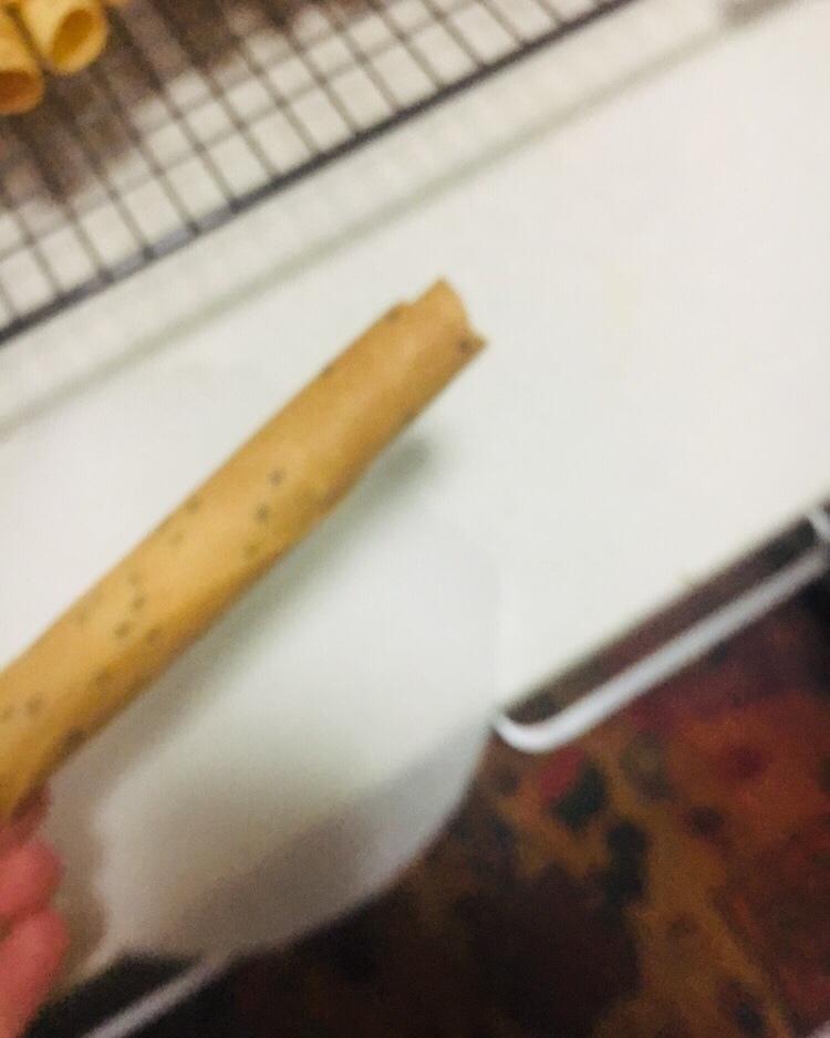 芝麻蛋卷