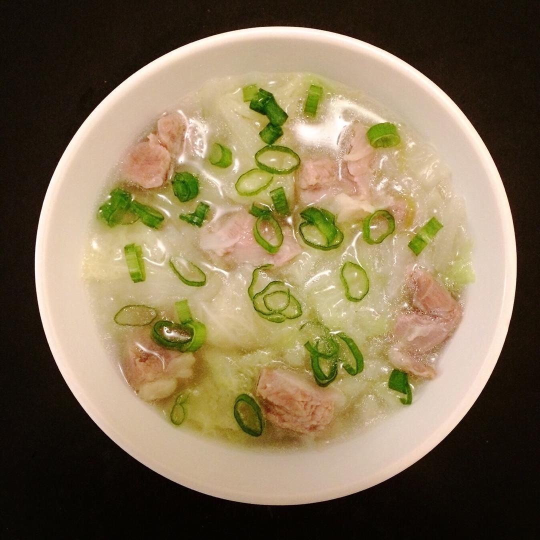 清炖羊肉汤