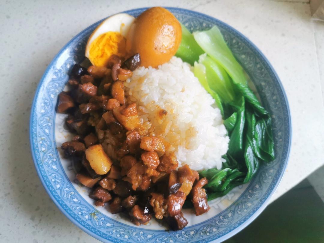 台式卤肉饭