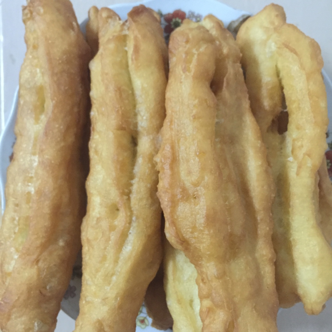 家庭油条的做法