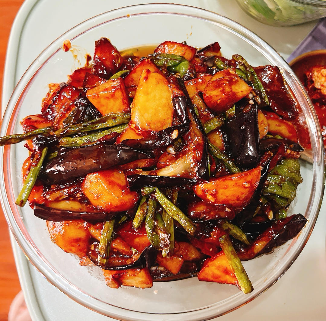 茄子烧豆角土豆