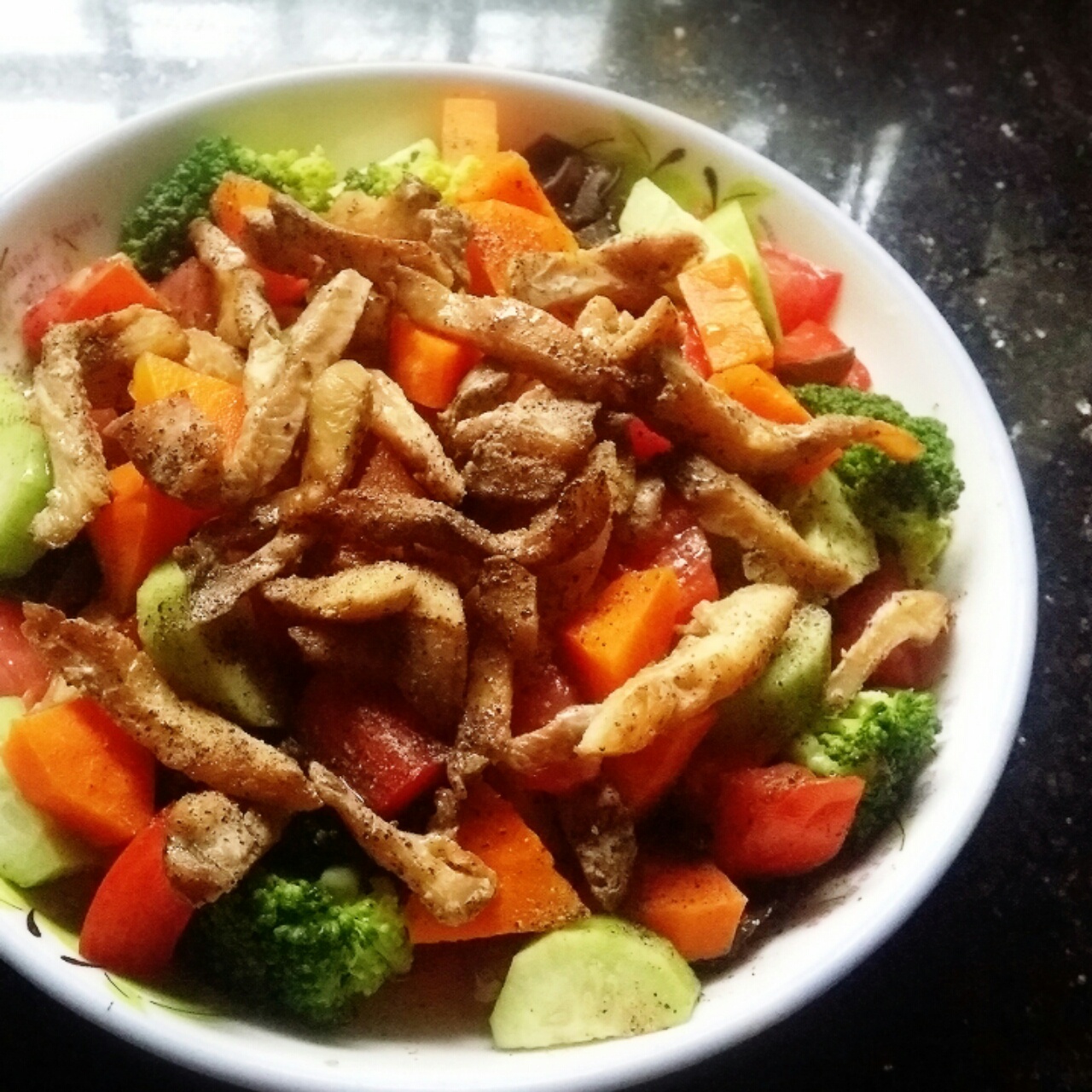 鸡肉沙拉