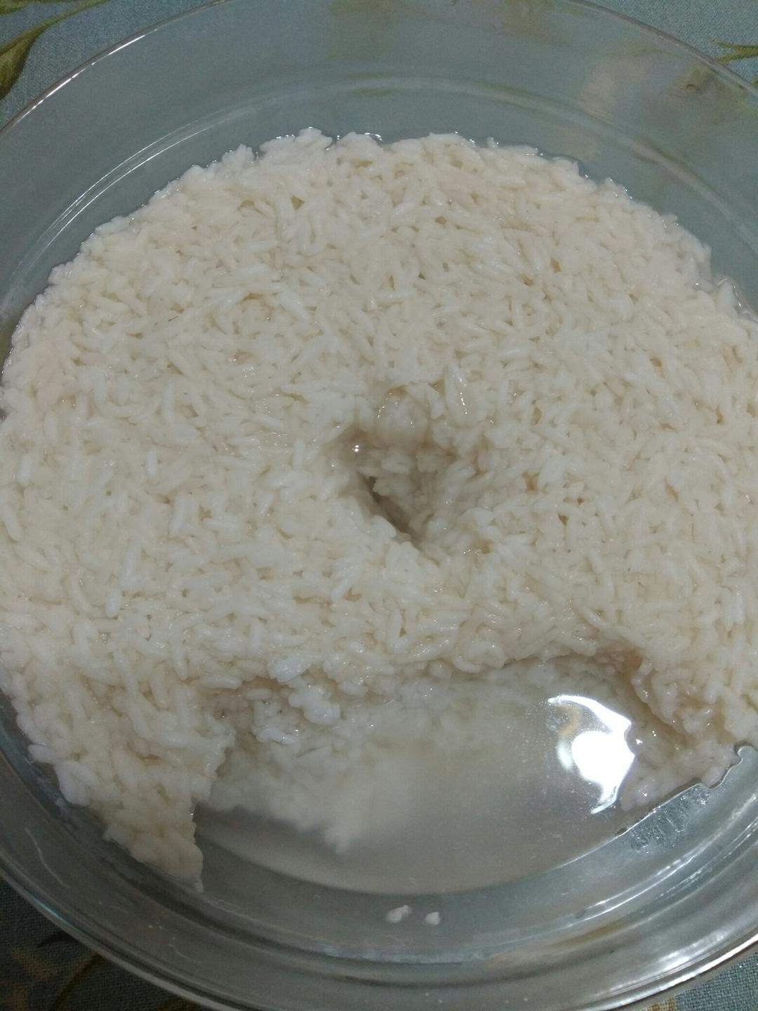 自制酒酿-圆糯米