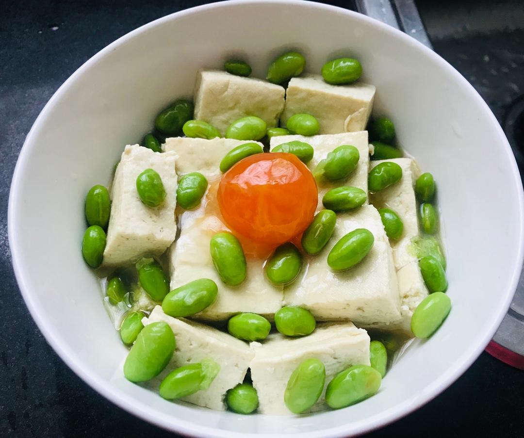 咸鸭蛋蒸臭豆腐