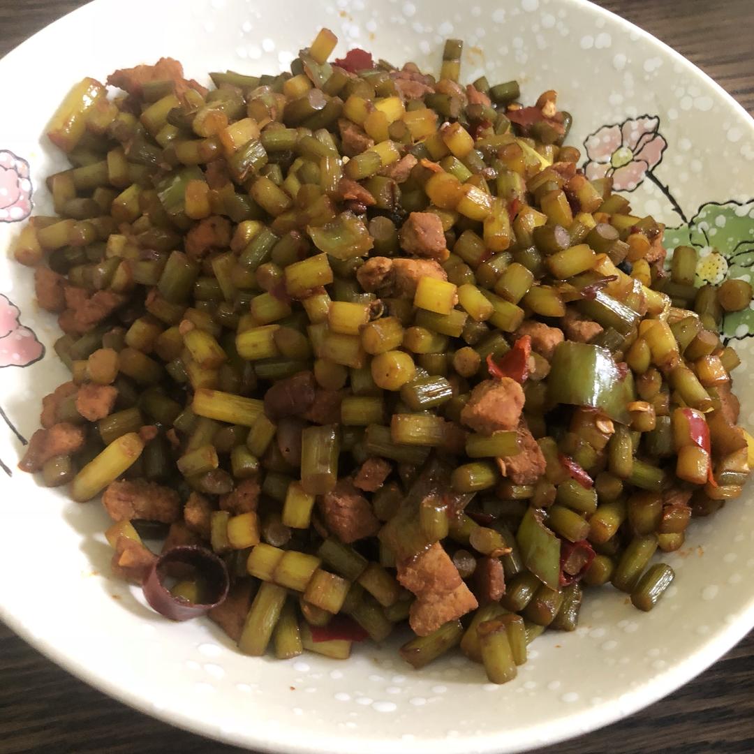 川味蒜苔肉沫