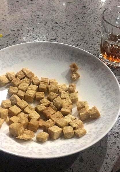 快手下酒小香干的做法