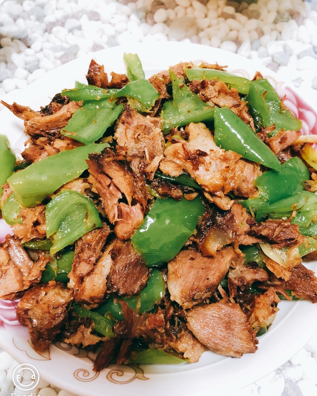 良家人做的爆炒剔骨肉