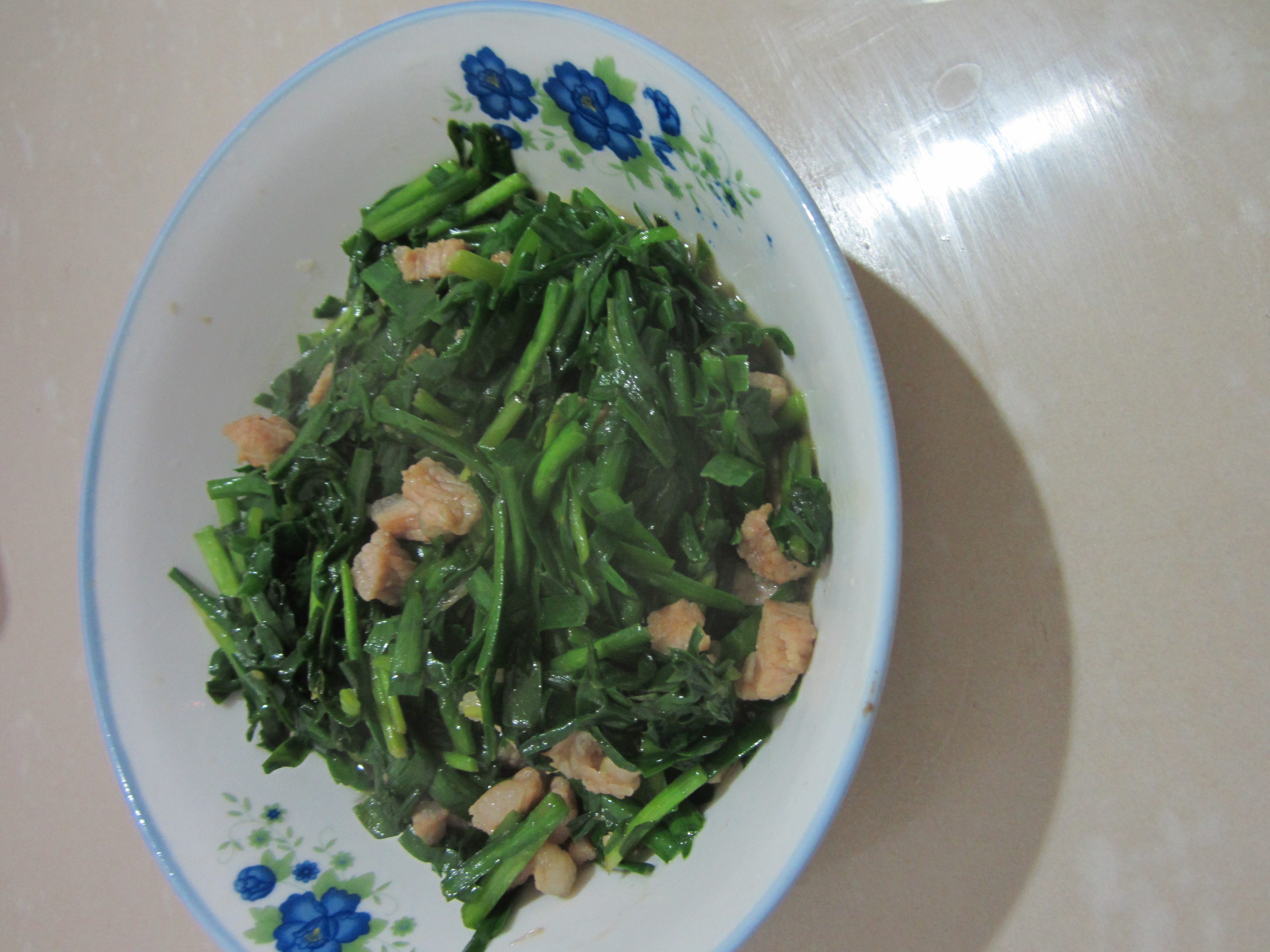 韭菜炒肉丝