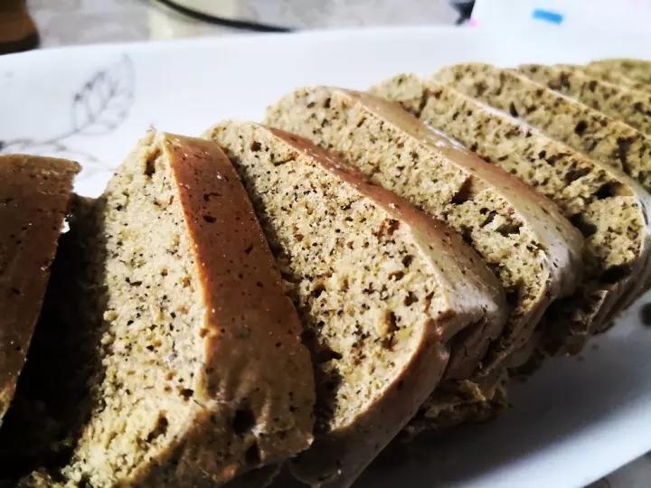 红茶蔓越莓比滋可巧蛋糕