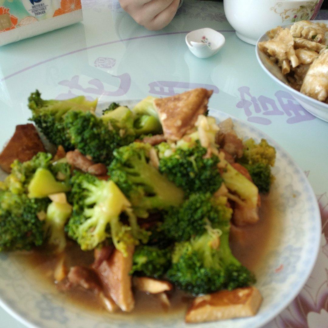 蚝油蒜蓉西兰花