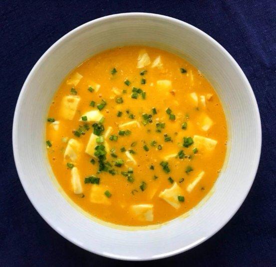 家常一口鲜-蟹黄豆腐