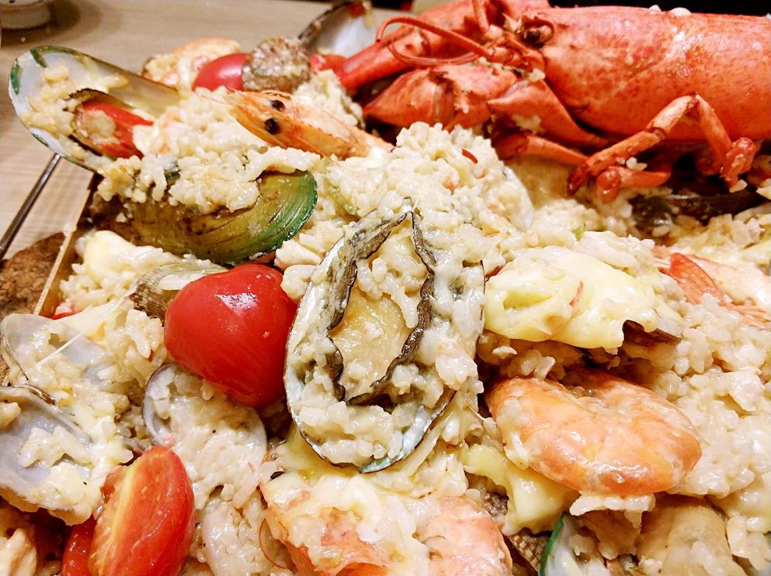 芝士龙虾海鲜烩焗饭的做法