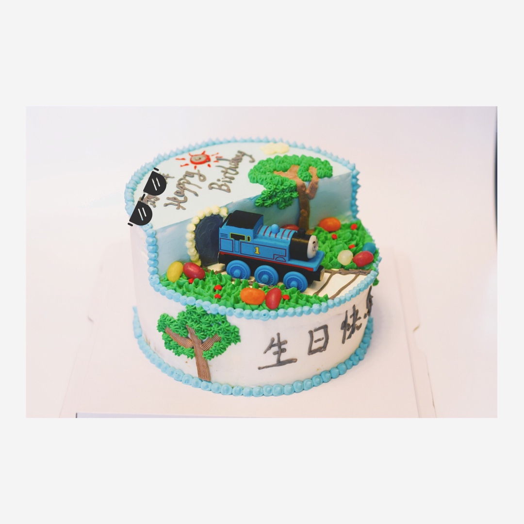 托马斯场景奶油蛋糕