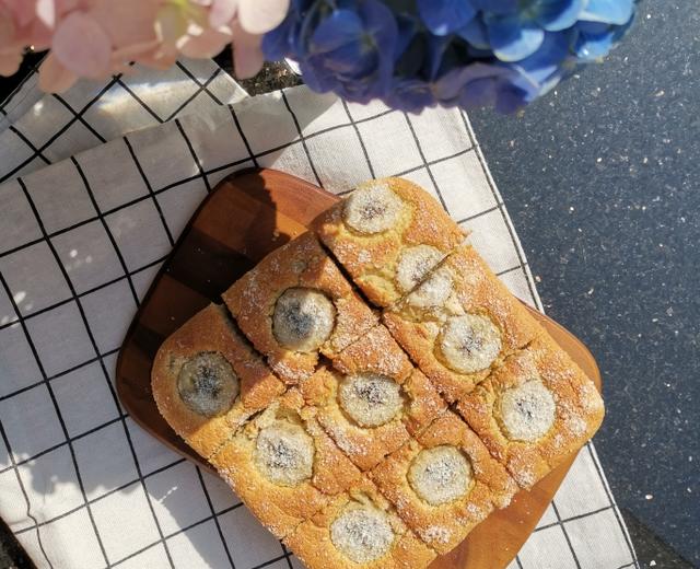 香蕉核桃海绵蛋糕的做法