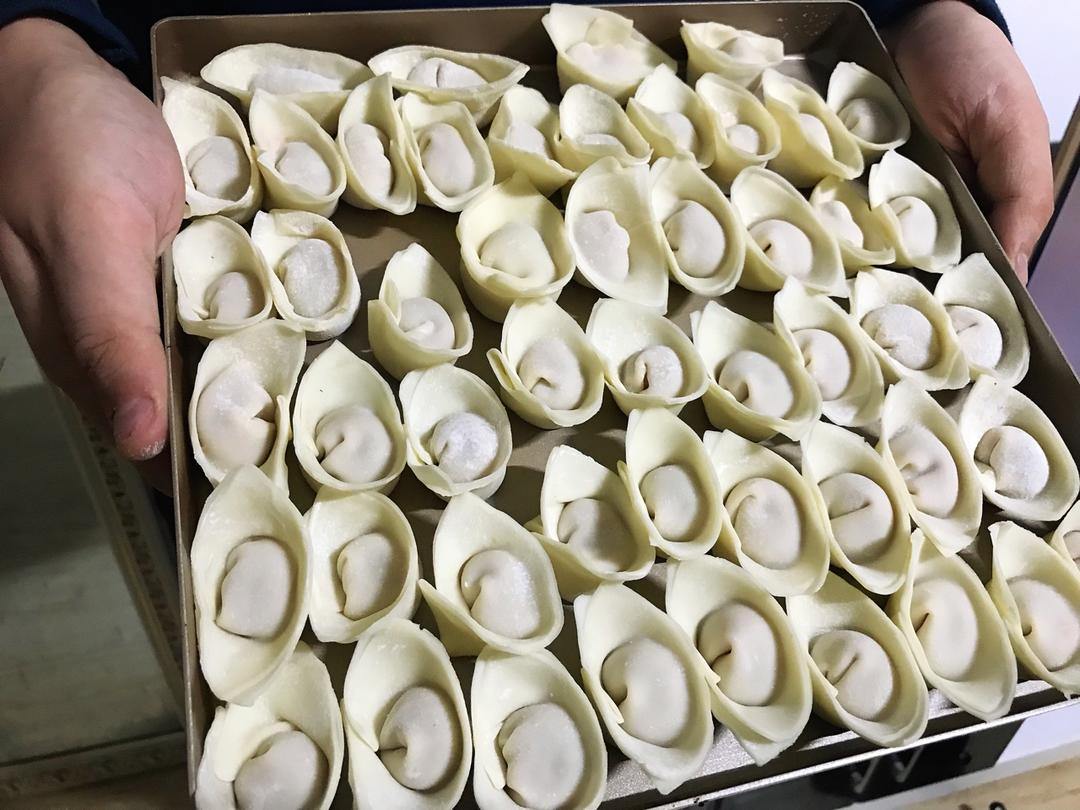 元宝馄饨的包法