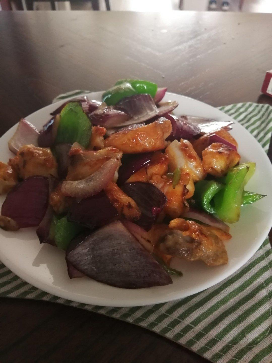 洋葱炒骨肉相连