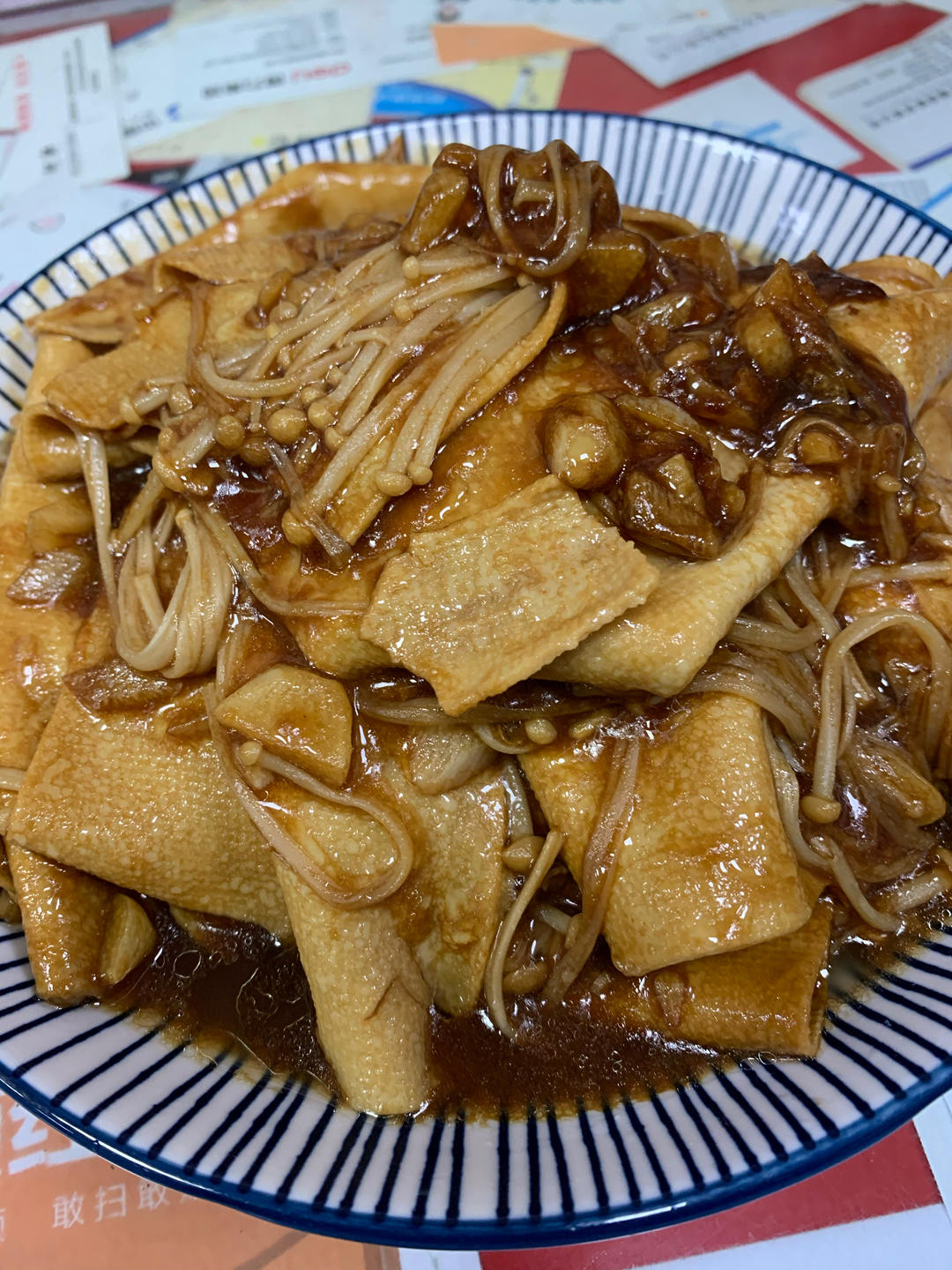 金针菇豆皮卷